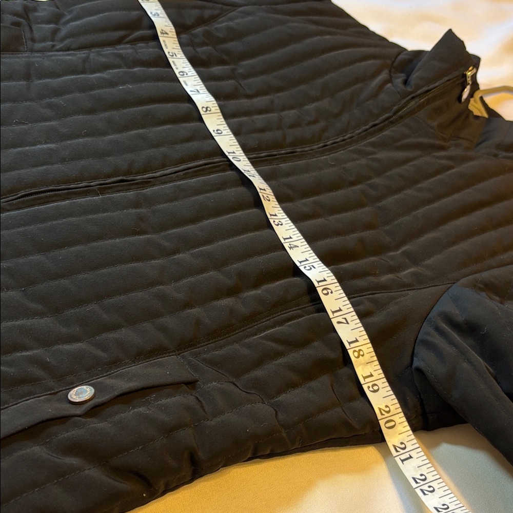 Black Calvin Klein Quilted Lightweight Fill Zip Jacket  Silver Hardware Size M - Picture 11 of 14